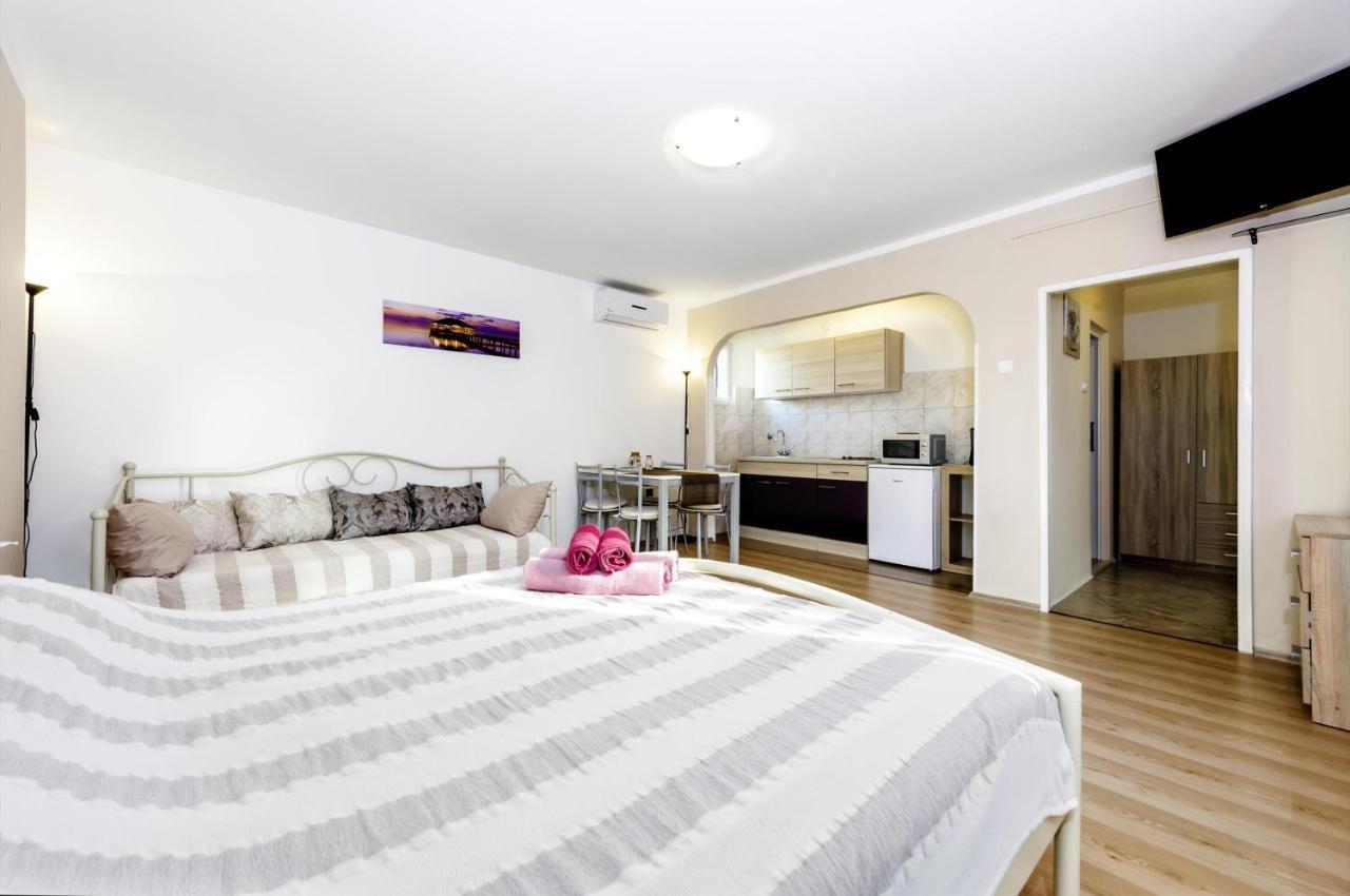 Studio Sony Rovinj Kültér fotó